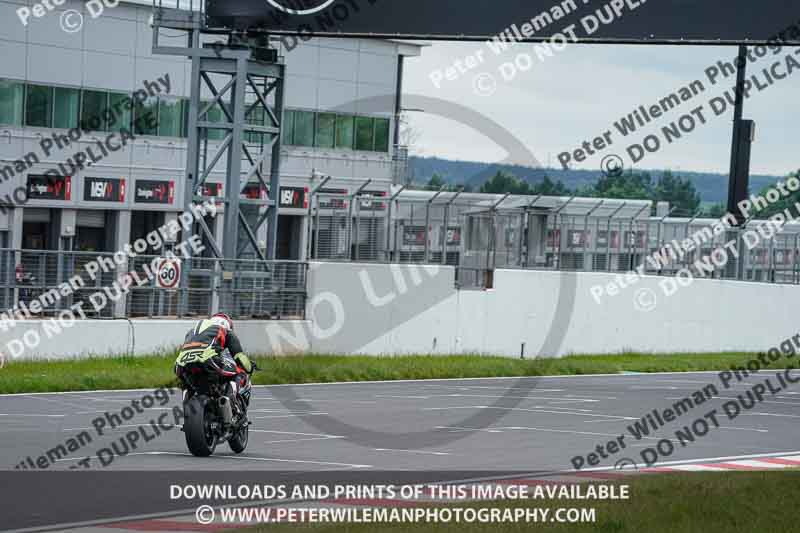 donington no limits trackday;donington park photographs;donington trackday photographs;no limits trackdays;peter wileman photography;trackday digital images;trackday photos